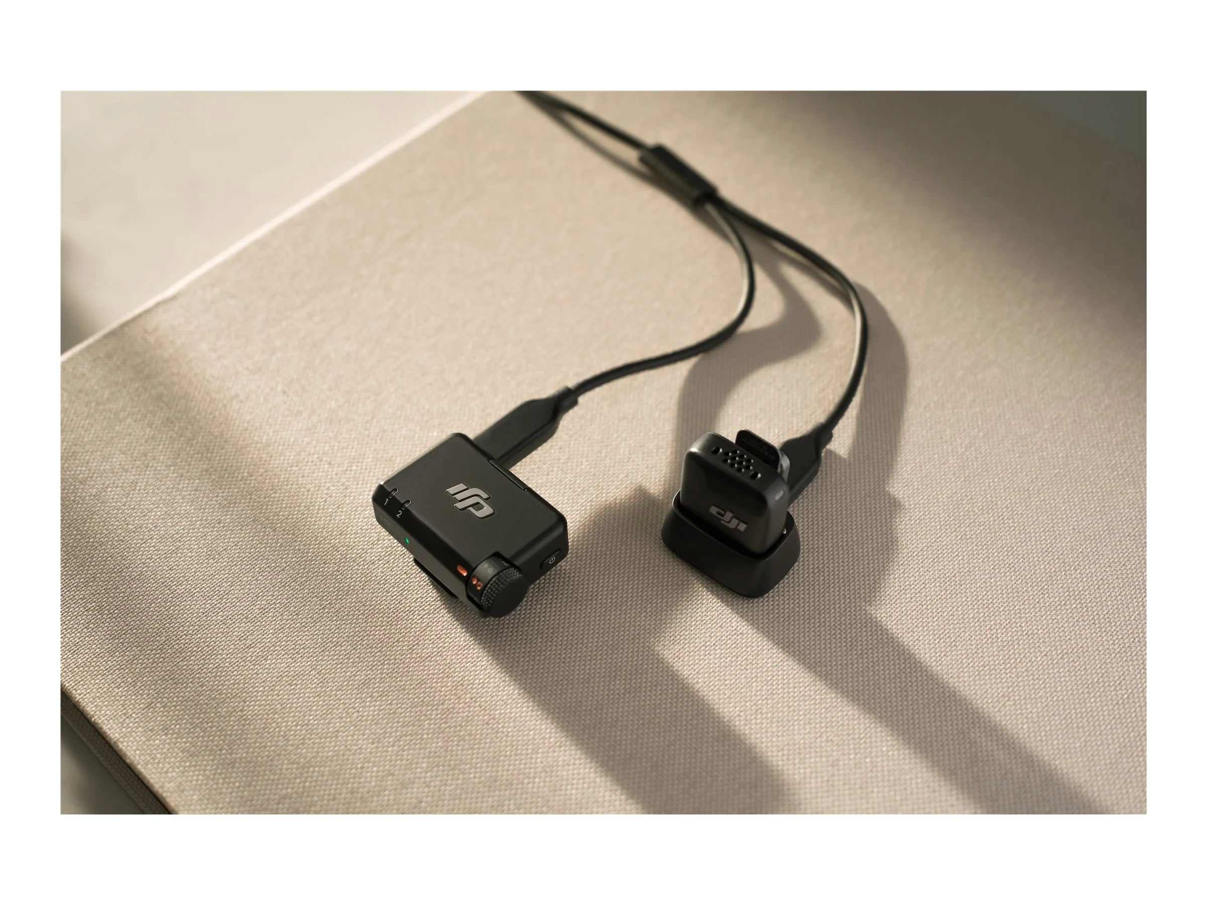 Mic Adjustable Wireless Microphone System, Black, 1